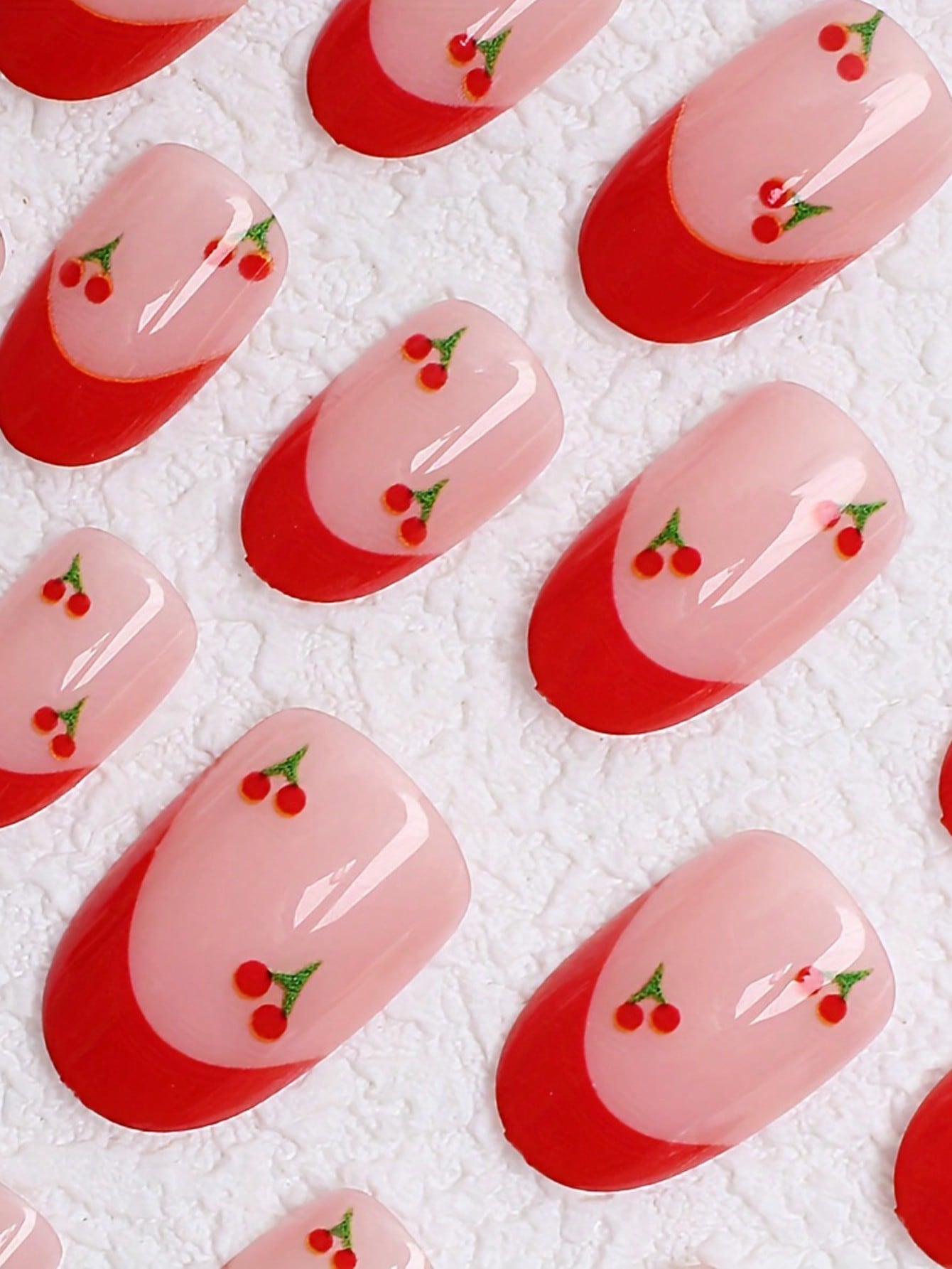 French Sakura Press On Nails 2 - Nail Art Red recensie en prijs