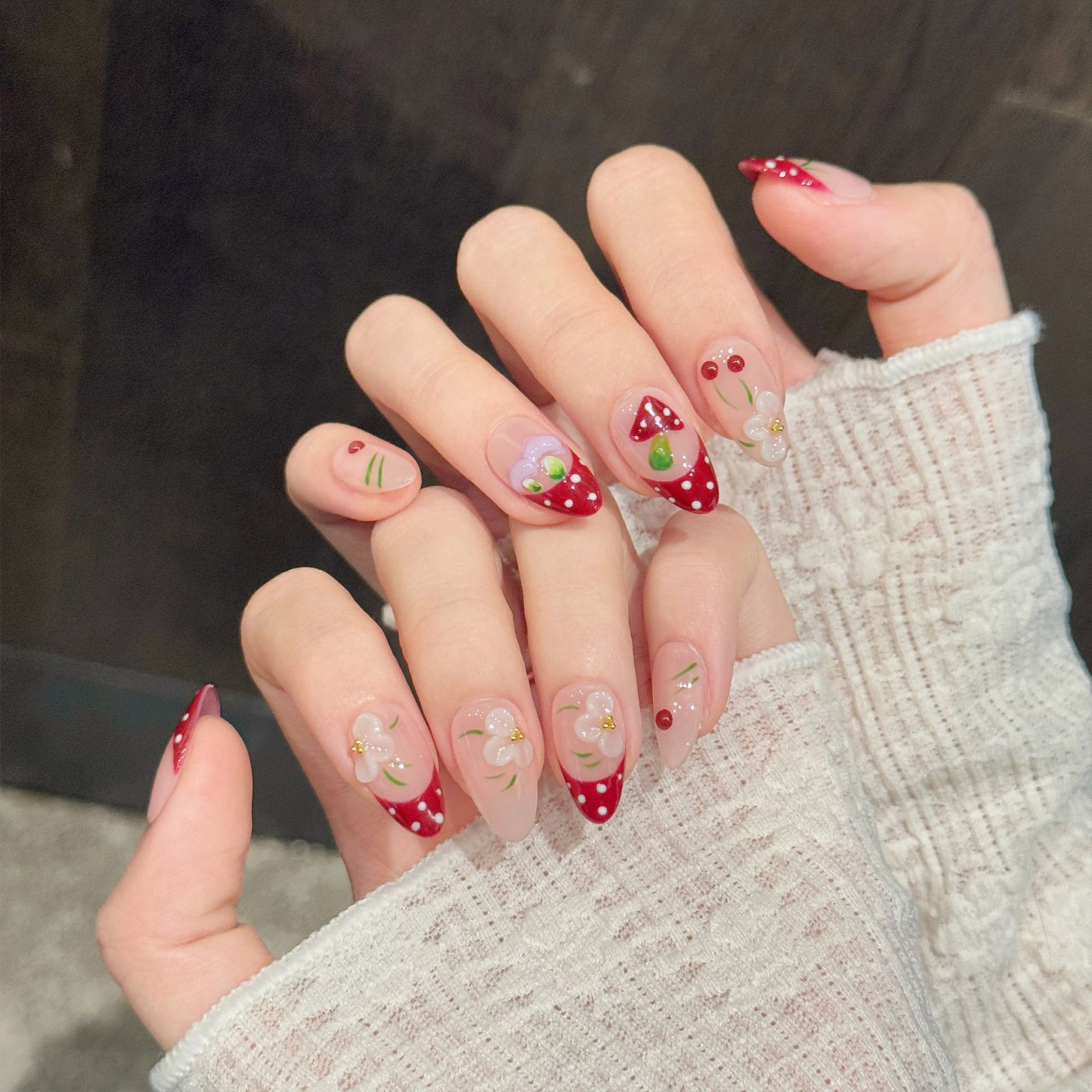 10Pcs Red White Polka Dot Desi - Nail Art Aesthetic recensie en prijs