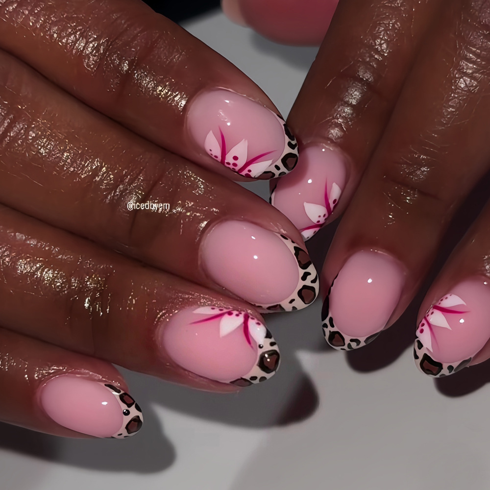 Short long fake nails for wome - Nail Art Aesthetic recensie en prijs