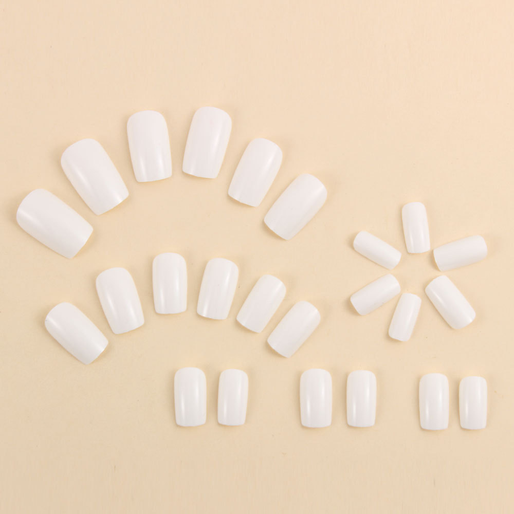 24PCS Short Square Fake Nails  - Nail Art Simple Elegant recensie en prijs