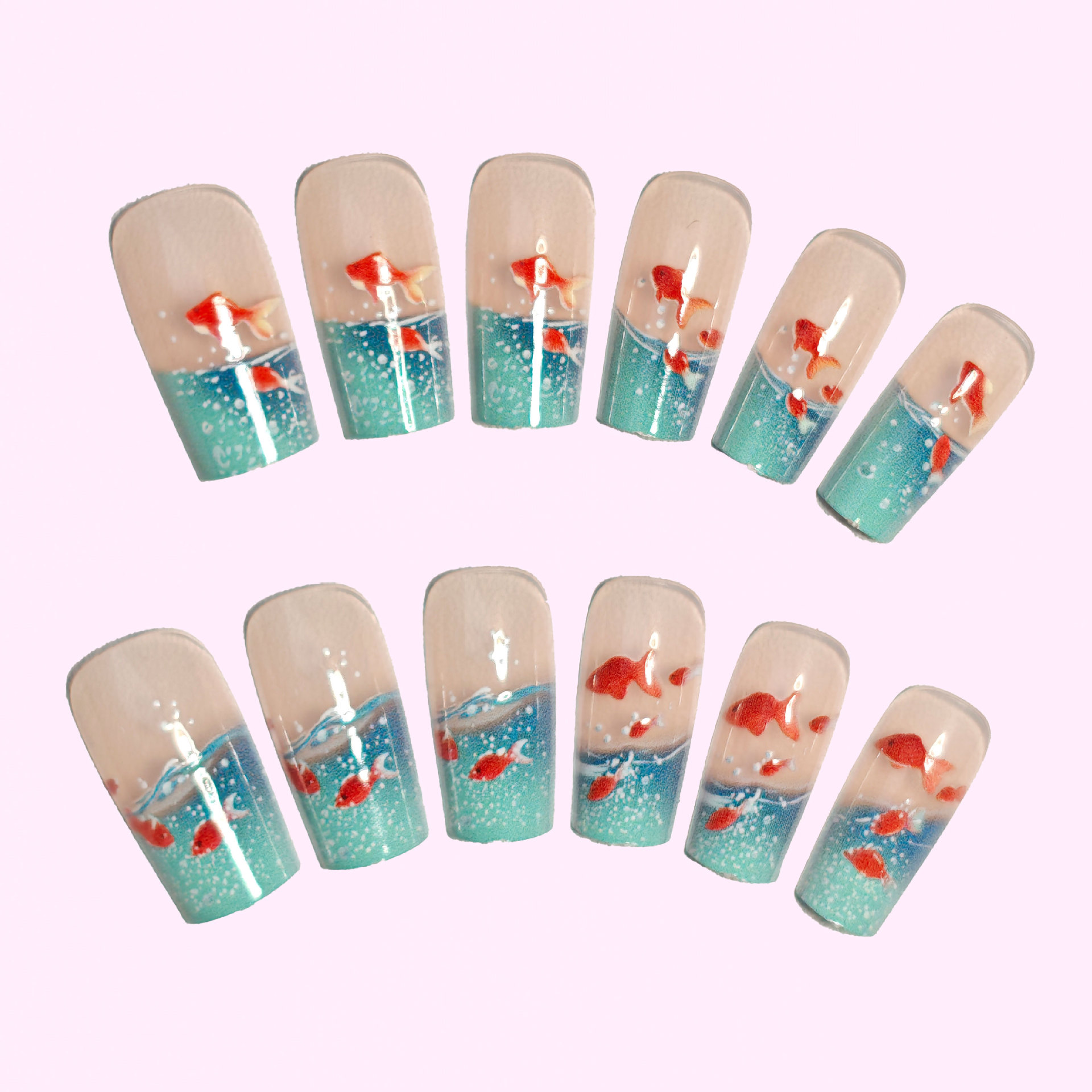 Medium long Square fake nails  - Nail Art Red recensie en prijs