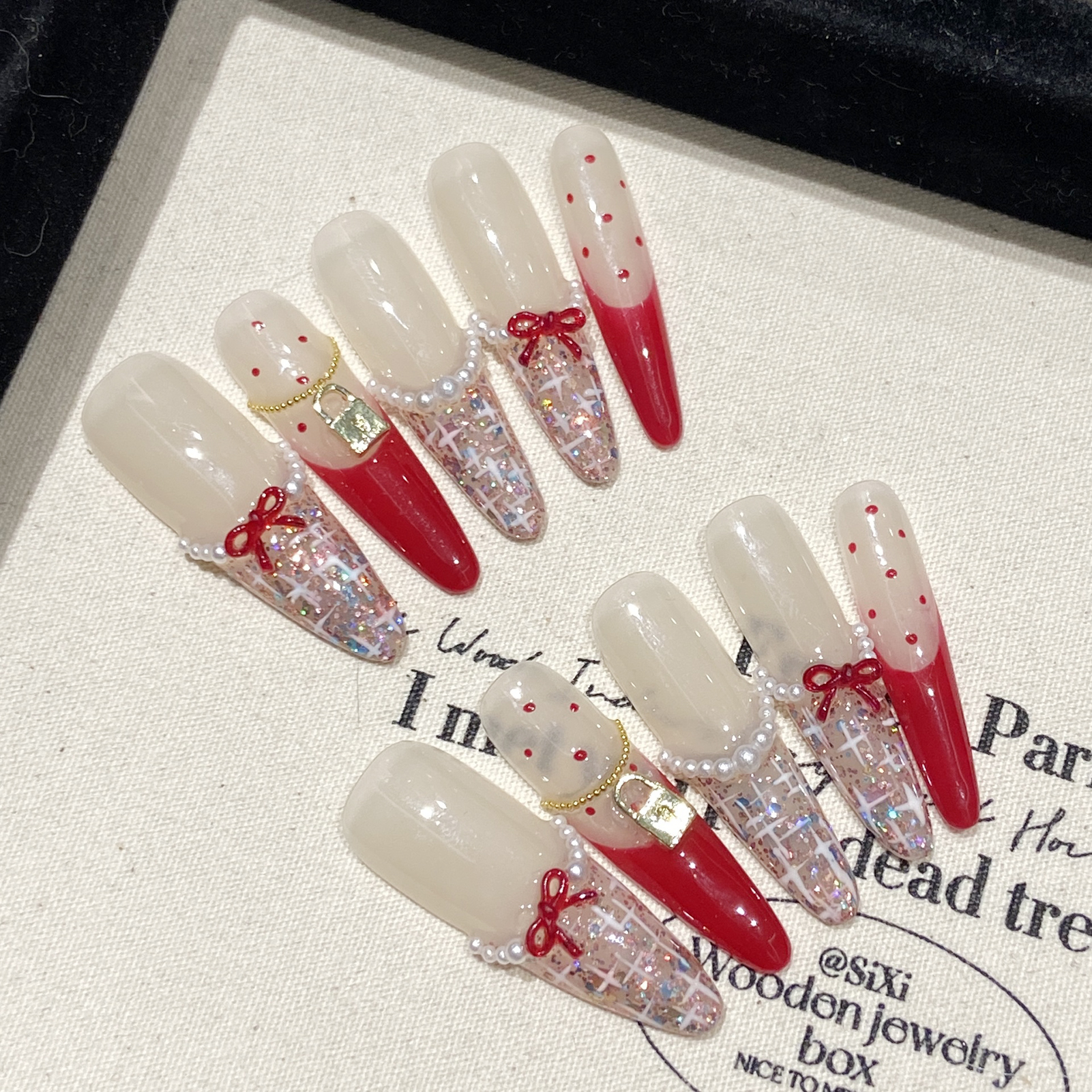 Handmade Long Oval Press on Na - Nail Art Red recensie en prijs